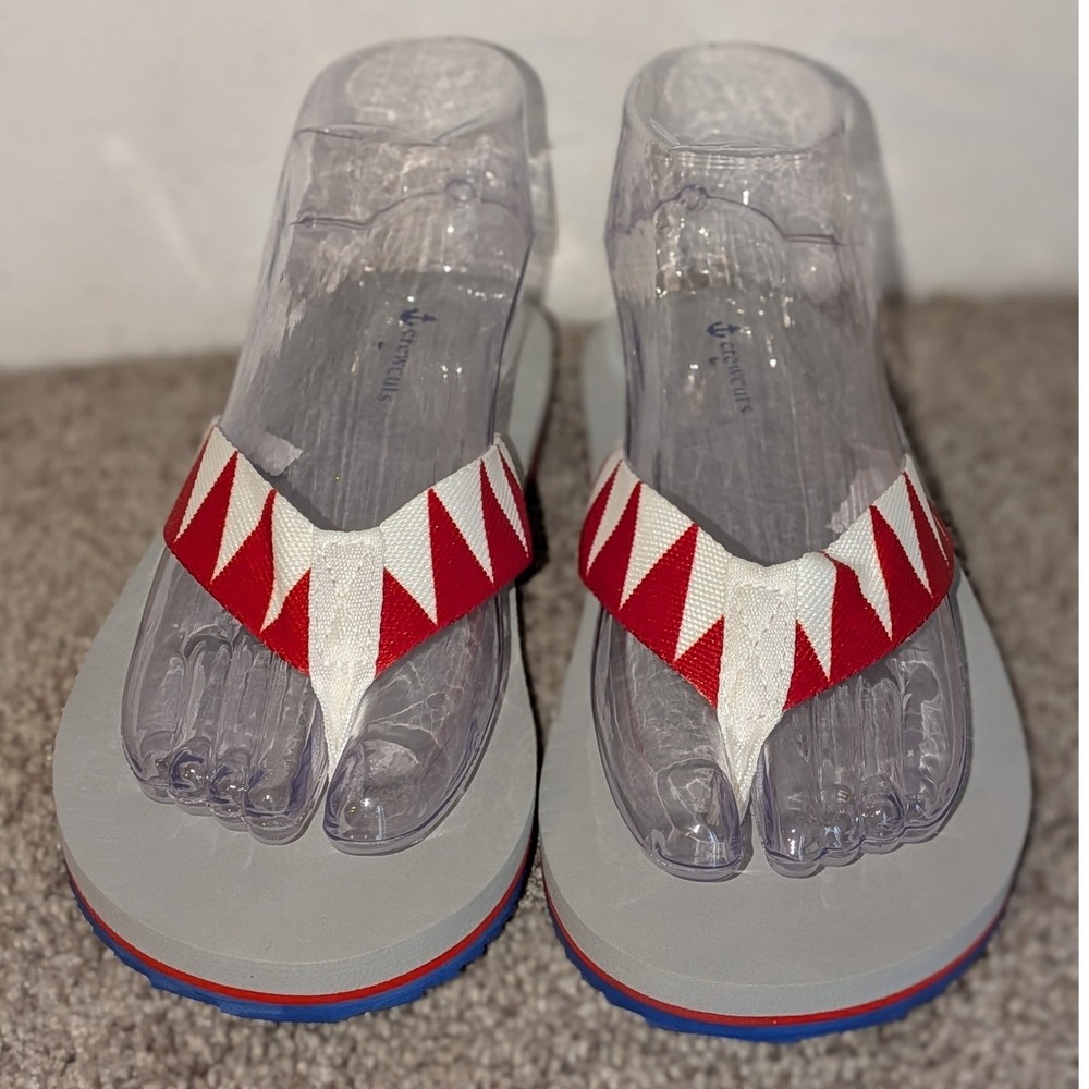 Crewcuts J.Crew Boys Shark Tooth Flip Flop Sandals Grey Red‎ Kids Size 5 NEW
